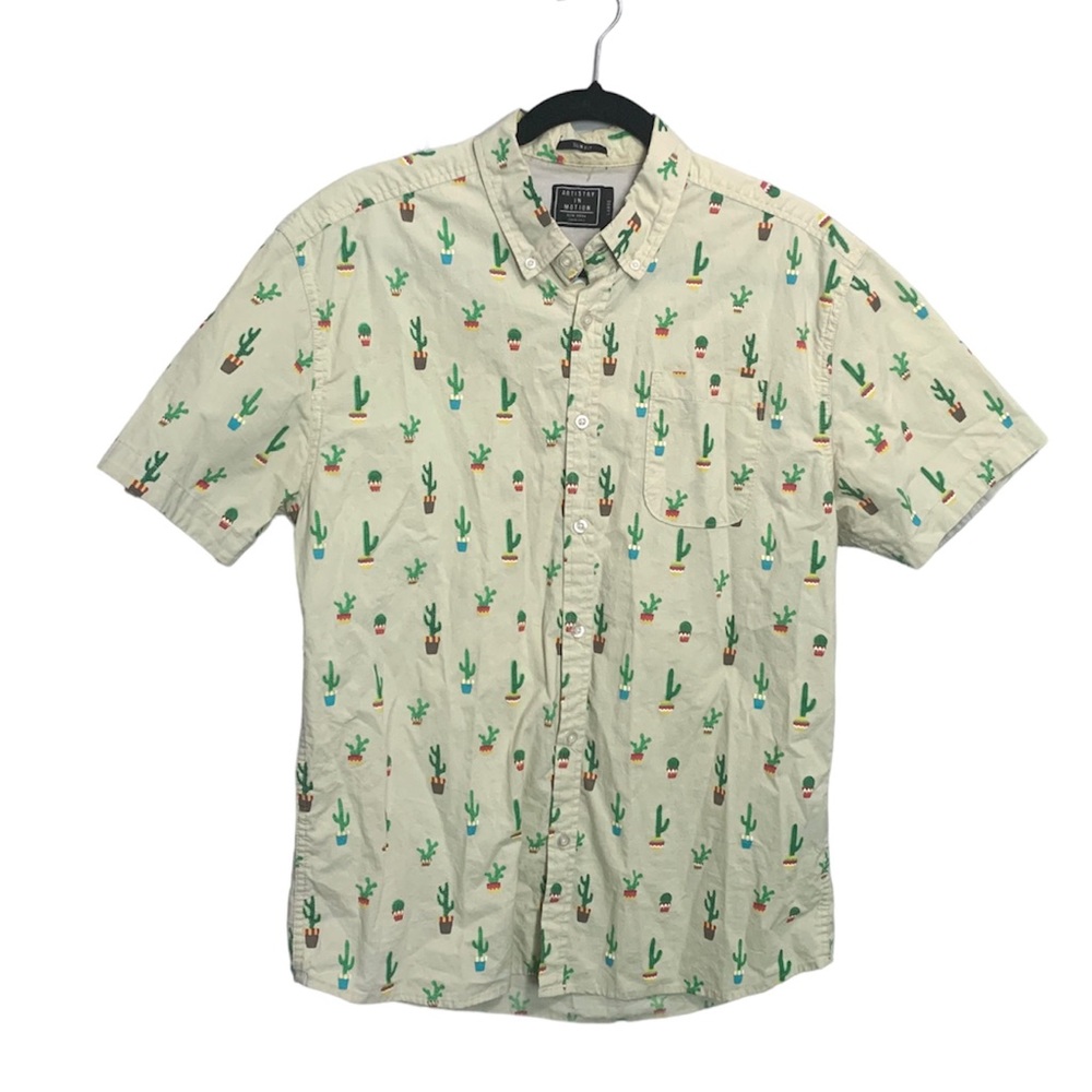 Artistry in Motion Cactus Short Sleeve Button Down Shirt Slim Fit Large